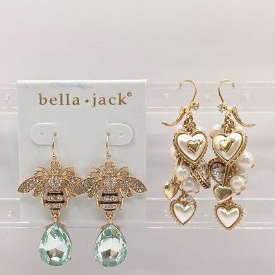 LOT 144: Feaux Pearl Bracelet with a Collection of Costume Earrings