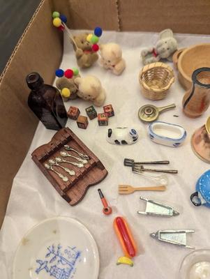 Miniature Doll House Decor #12
