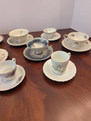 Vintage Bareuther Waldsassen Schezar Winterling Bavaria Schirnding Qualitäts Porzellan Cups & Saucers