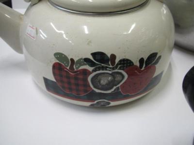 Vintage Teapots/Kettles Wear Ever Aluminum