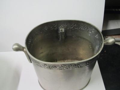 Vintage Ekcoware Roaster Enamel Pot Blue Bird Pie Pan Ice Bucket