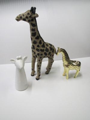 Giraffe Figures