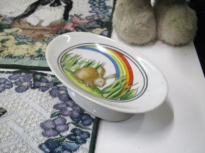 Bunny Collection Vintage Ceramic Cookie Jar