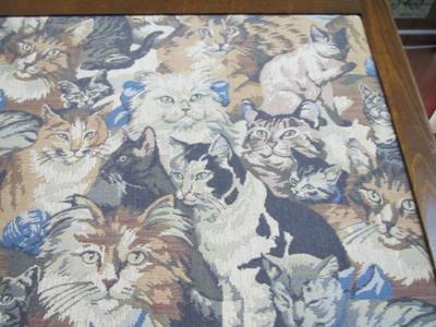 Approx 27 1/8" x 32" Cat Tapestry