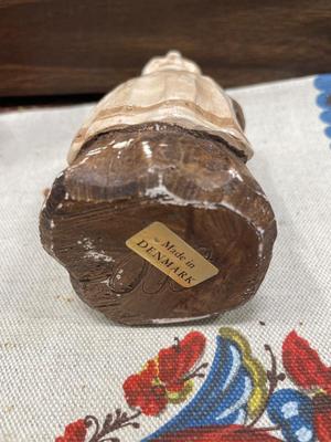 Denmark figure, Swedish wooden couple and runner