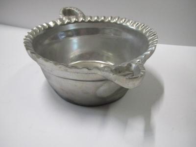 Vintage Casted Aluminum Armetale Basket Style Bowl With Handles Pie Crust Rim