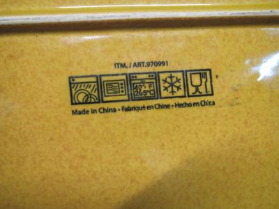 Vintage Golden Casserole Dish Approx 16" x 10"