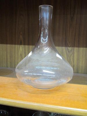 Etched Glass Decanter With Eagle Design Approx 9 3/4" Tall