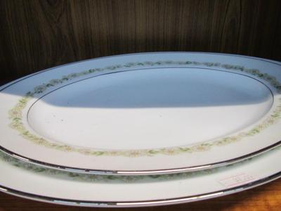 10 Pieces Of Noritake Trilby White Daisy China