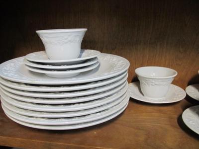 Vintage Homer Laughlin China Set