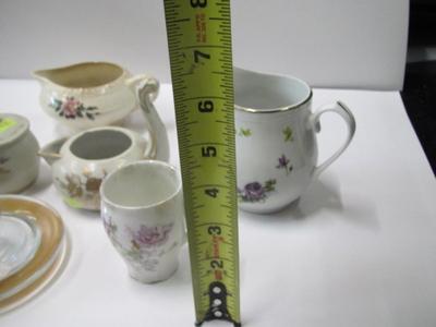 Pottery & Vintage China Williamsburg Vase