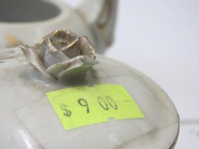 Pottery & Vintage China Williamsburg Vase