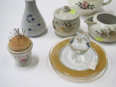 Pottery & Vintage China Williamsburg Vase