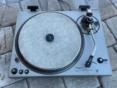 Vintage Technics by Panasonic Brand SL-1700 Model Direct Drive Turntable 1406304
