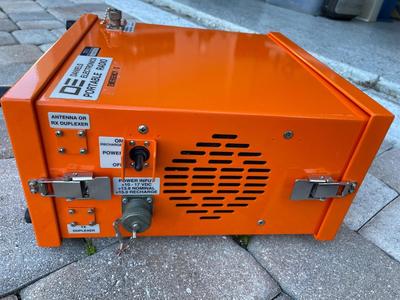 Daniels Electronics Portable Radio