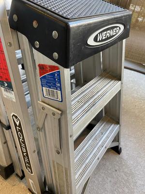 Lot of 4 ladders