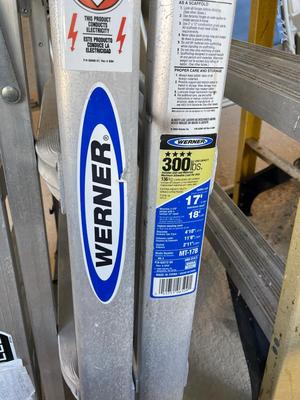 Lot of 4 ladders
