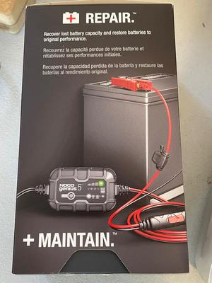 Noco Genius 5 battery charger and maintainer