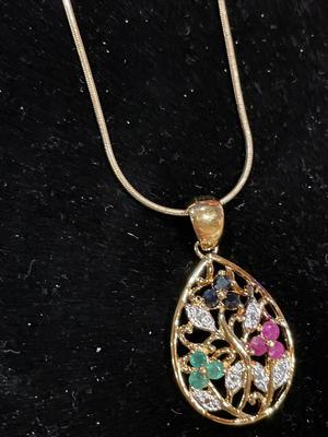 3 unique pendant necklaces