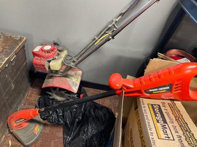 Mantis edger & B&D weed wacker