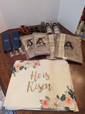 Dining Room Table Place Mats Napkins Candles & Napkin Rings