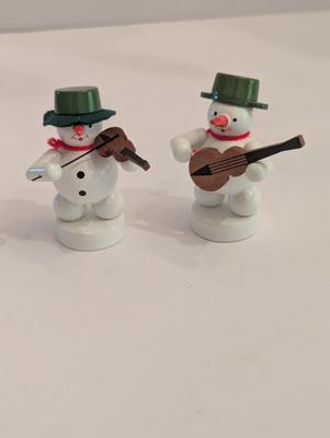 Snowmen With Violin By Erzgebirgische