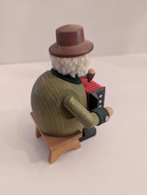 Erzgebirgische Accordion Player Wood Bavaria