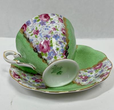 English Tea Cup & Saucer - Royal Standard Fine Bone flowers Teacup w/saucer green