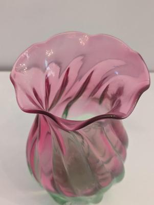 Watermelon Swirl Ruffle Edge Floral Vase