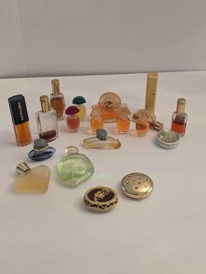 Vintage Perfume Bottles Avon Rare Gold Perfume Compacts