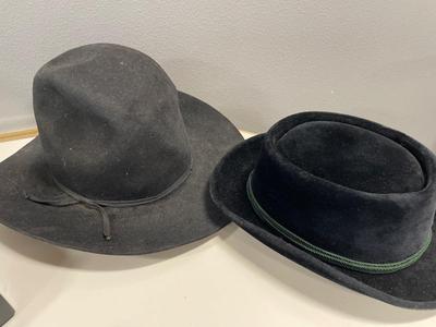 Bavarian black hat and American hat