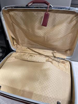 Samsonite briefcase & large brown luggage
