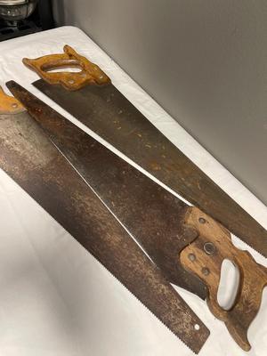 3 Vintage handsaw