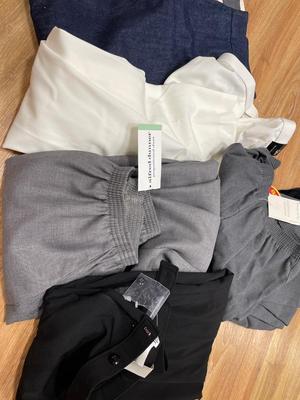 NWT women’s pants