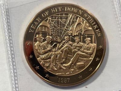 1937 THE YEAR OF THE SIT-DOWN STRIKERS FRANKLIN MINT PROOF BRONZE MEDAL (MEDAL #3) FREE DOMESTIC SHIPPING.