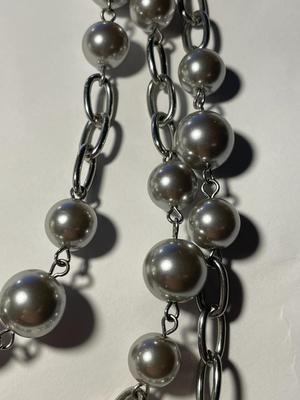 New Never Worn Silver-tone Metal Pearl Beads Fashion Adjustable Size Necklace as Pictured. FREE DOMESTIC SHIPPING.