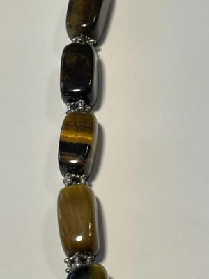 New Never Worn Large Tiger's Eye Link Necklace 17-19" Adjustable Very Nicely Made as Pictured. FREE DOMESTIC SHIPPING.