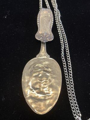 Unique vintage jewelry
