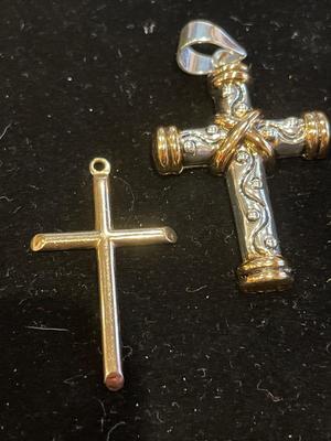Cross necklaces and pendants