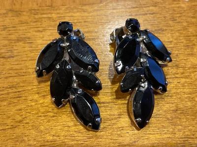 Coro pin, Amco & Vendome clip ons