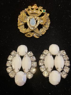 Coro pin, Amco & Vendome clip ons