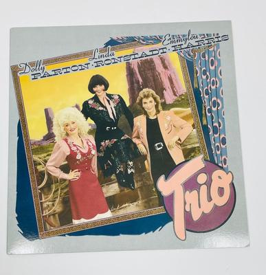 Vintage 33RPM Vinyl Album "Trio"