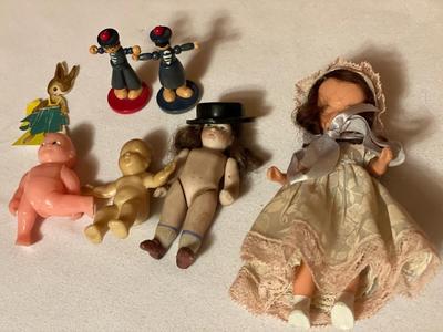 Mini dolls