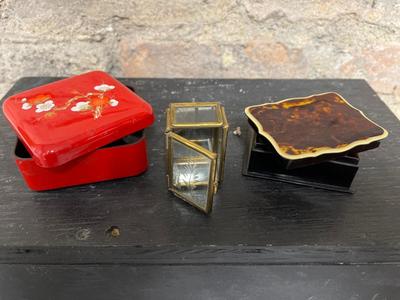 More trinket boxes