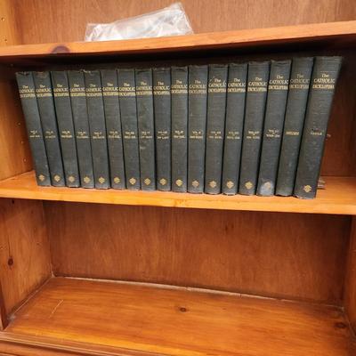 c.1913 Catholic Encyclopedia Set - 15 Volumes + Supplement & Index