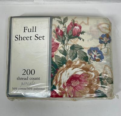New in Package Full Percale Bed Sheet Set - large floral design burgundy gold blue green Maximalism Decor