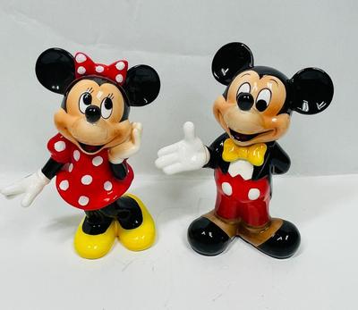 Vintage Disney large ceramic figurines Mickey & Minnie made in Japan Approx 9” high