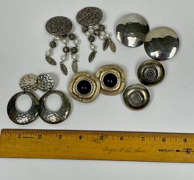 Vintage Costume Jewelry Lot of 5 Pair of Earrings
