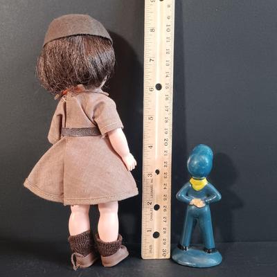 LOT 8: Collection of Vintage Boy Scout / Girl Scout Ephemera & More