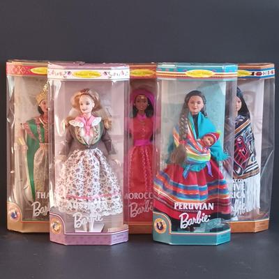 LOT 9: Set of 5 Barbie 'Dolls of the World' Collector's Edition Dolls